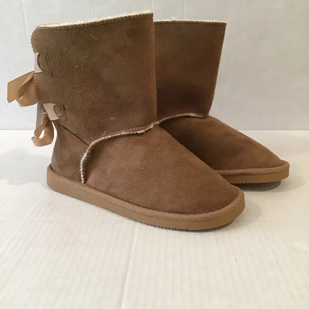 US Sports Brown Boots with 2 Back Ribbon Bows 4